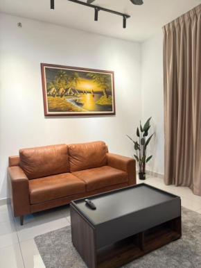 2BR Centre MontKiara 4px 500Mbps